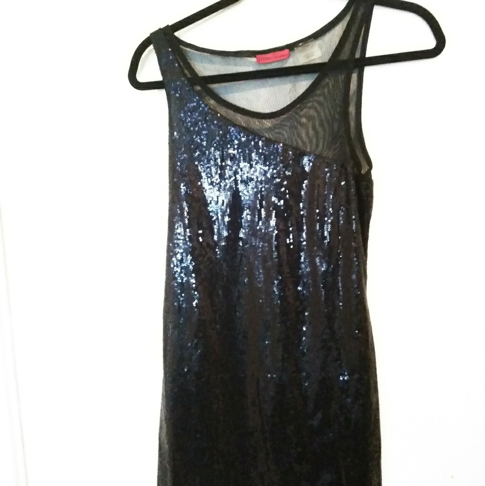 Linq Dress